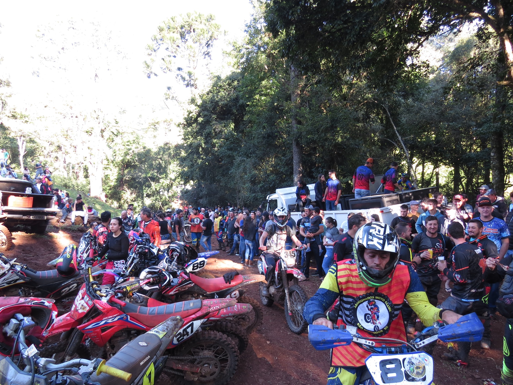 Trilha de motos off road reúne cerca de mil pessoas em Gravataí – Giro de  Gravataí